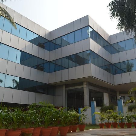 Hotel Golden Anchor Paradip Garh Buitenkant foto