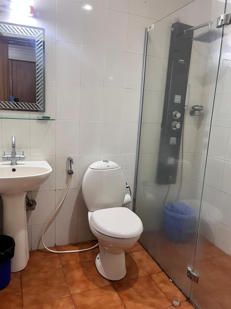 Hotel Golden Anchor Paradip Garh Buitenkant foto