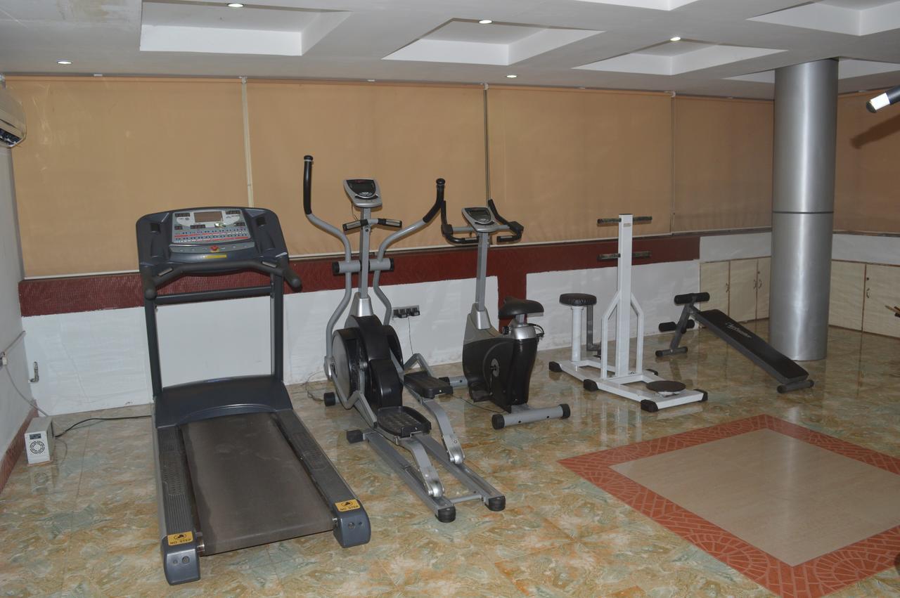 Hotel Golden Anchor Paradip Garh Buitenkant foto